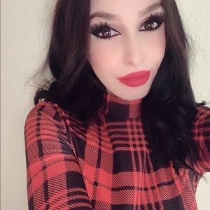 Meet your Posher, Constance